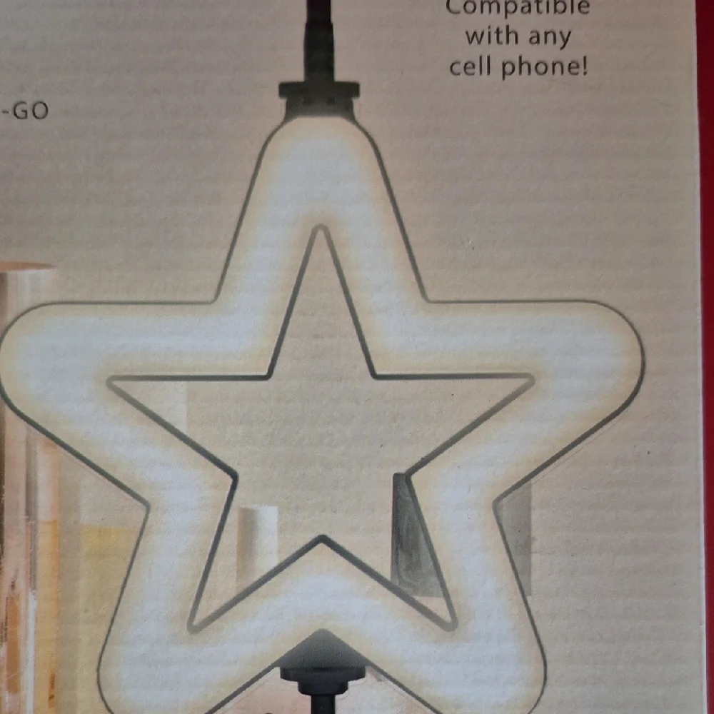 Brookstone 8-Inch Star Ring Light - Black
